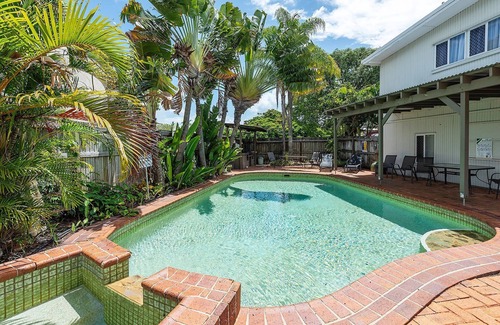 Scarness Apartment | Coconut Palms Two Bedroom Apartment - CoastHM