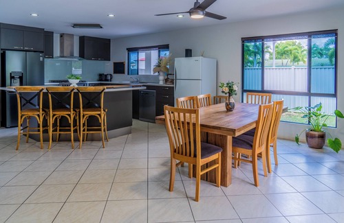Zilzie House | Coconut Point Beach Retreat