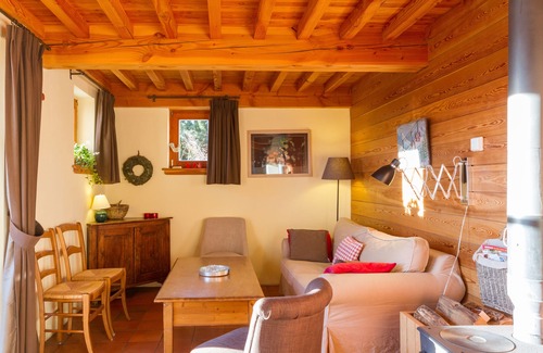 Villard-Reculas Apartment | Cocooning and upscale apartment - swimming pool sauna and spa- ideal family