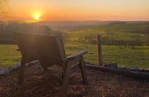 Lampeter House | Coedmor Cottages