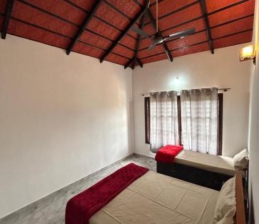 Mudigere House | coffee Brew home stay- near to falls, ettina bhuja treaking, devaramane, bettadhabiraveshvara temple