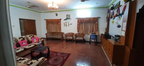Saravanampatty House | Coimbatore Home Stay & Serviced Apartment