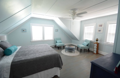 Searsport House | Colcord Cottage- quintessential oceanfront cottage