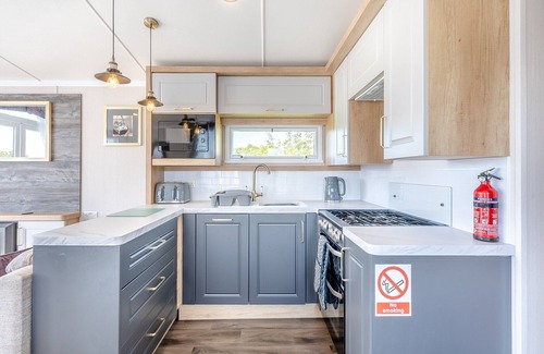 Coldstream House | Coldstream Retreat - 3 Bedroom (Pet Friendly)