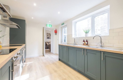 Coleraine Apartment | Coleraine, Northern Ireland - River Bann Rooms (Room 7)