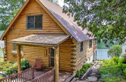 Hamilton House | Colgate Cabin #6