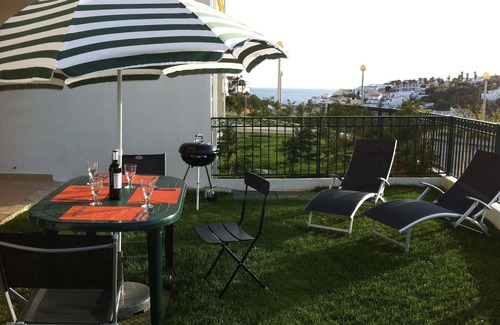 Carvoeiro Apartment | Colina Verde C Lote 3, A Stunning Townhouse With Shared Pool Close to Beach/Town
