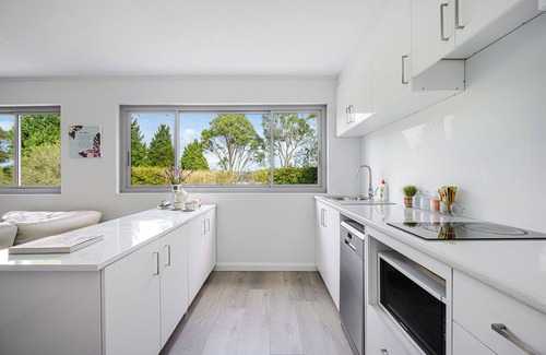 Collaroy House | Collaroy 3Br Beach Home with Large Pool