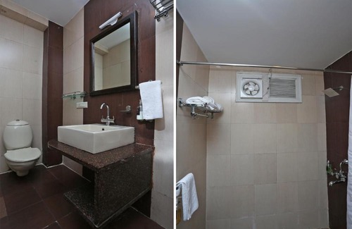 Bullawala Hotel | Collection O 75007 Valley Plaza On Dilla Ram Chowk Rajpur Road