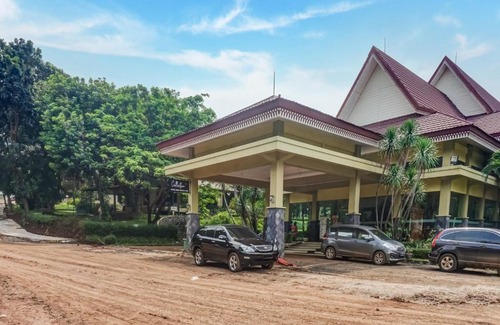 East Jakarta Hotel | Collection O 91071 Hotel Desa Wisata Tmii