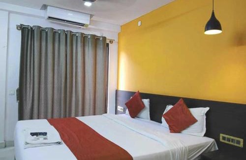 Jalahalli Hotel | Collection O Abbigere MLV Grand