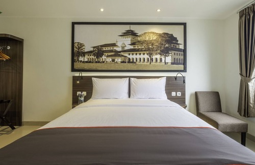 Astana Anyar Hotel | Collection O Kebon Jeruk Near Taman Balai Kota