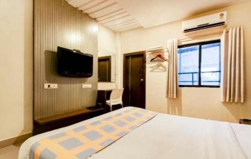 Narsampet Hotel | Collection O Narsampet Crossway Telangana Formerly Hotel Silver Moon