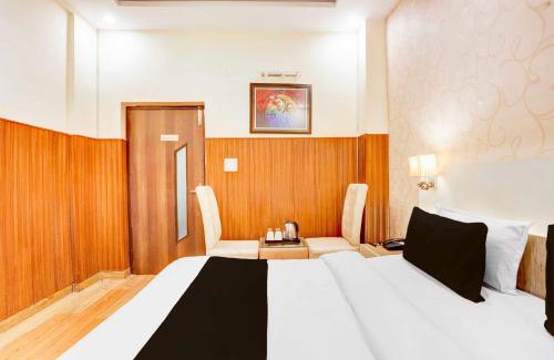 Thanesar Hotel | Collection O Oak Brahma Sarovar