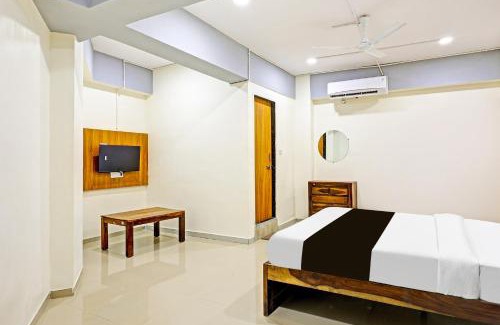 Gandhinagar Hotel | Collection O Pethapur Gandhinagar Formerly Hotel Royal Park
