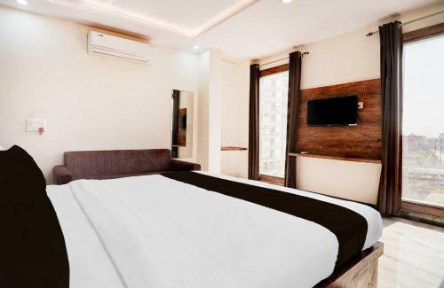 Agra Hotel | Collection O Taj Nagri Basai