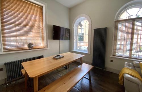 Shrewsbury Apartment | College Hill Shrewsbury