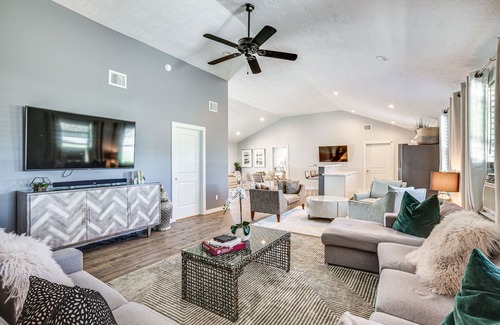 College Station House | College Station Vacation Rental: 4 Mi to Texas A&M