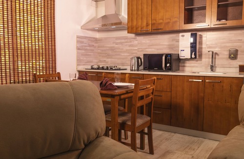 Pita Kotte Apartment | Colombo ECO Treats Homestay - Deluxe and service tourists apartment