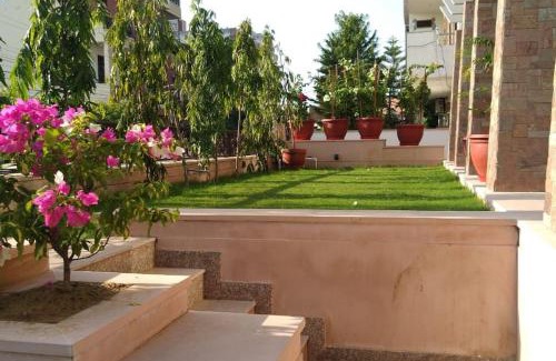 Vidhyadhar Nagar Apartment | Colonel's Abbey