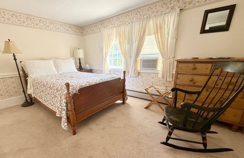 Campton Bed & Breakfast | Colonel Spencer Inn