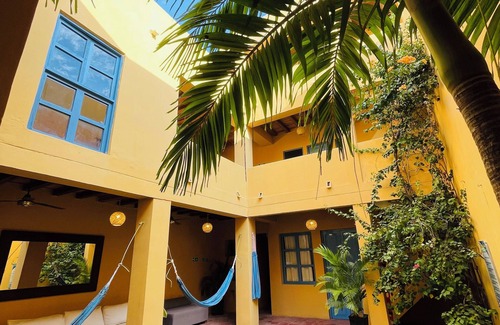 Barrio Centro House | Colonial House Hotel in the Historic Center of Santa Marta for Vacation