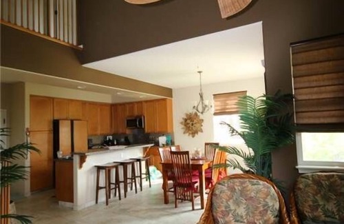 Waikoloa House | Colony Villa | Paradise among the Palm Trees
