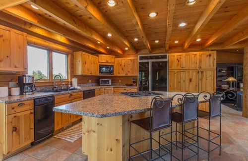 Ridgway House | Colorado Luxury Log Home - 40 Private Acres - Fire Pit - Views