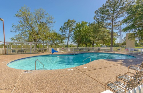 Columbus RV Rental | Colorado River Camping Resort