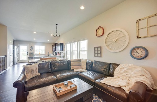 Northgate House | Colorado Springs Townhome w/Game Room & Mtn Views