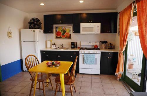 Golden Hill Apartment | Colorful Casita Frida 1BD Retreat by Balboa Park