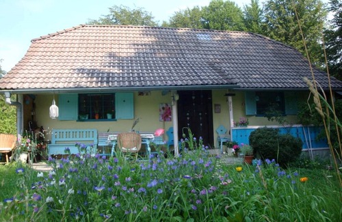 Podvrh House | Colorful family house in the country: for a large or two family friends