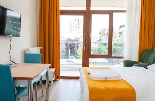 Alacaatli Hotel | Colorful Life Çayyolu