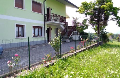 Soranzen Apartment | Colori nel parco
