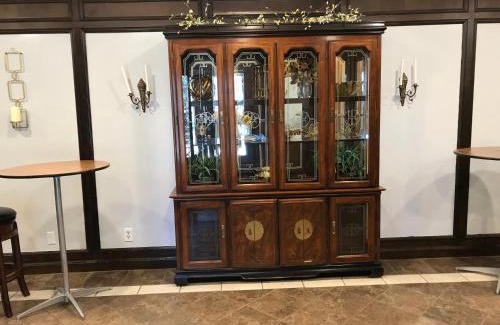 West Columbia Resort | Columbia Lakes Hotel & Conference Center