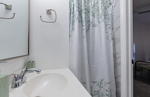 Columbus House | Columbus air pad
