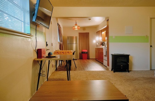 Lawton House | Comanche, Cameron, Good Year, Fort-Sill, Medicine Park, Lawton, Oklahoma. n