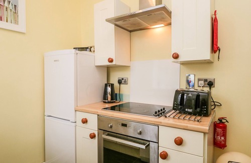 Silecroft Cottage | COMBE COTTAGE, pet friendly, with a garden in Silecroft