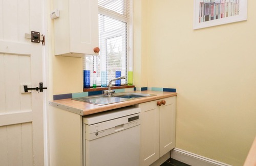 Silecroft Cottage | COMBE COTTAGE, pet friendly, with a garden in Silecroft