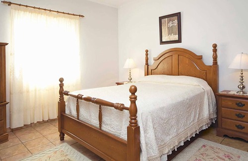 Quinta das Raposeiras Villa | Combines Portuguese style with modern comforts