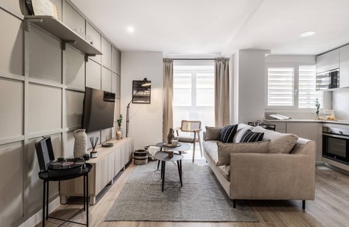 Cuatro Caminos Apartment | Combre - 1 bedroom with pool in Castilla