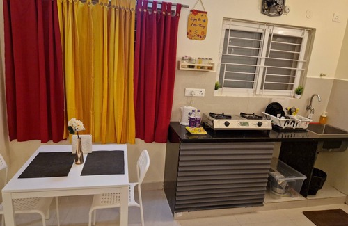 Gachibowli Apartment | Come and Experience Cozy 1-bedroom apartment with WiFi, AC in amazing Hyderabad