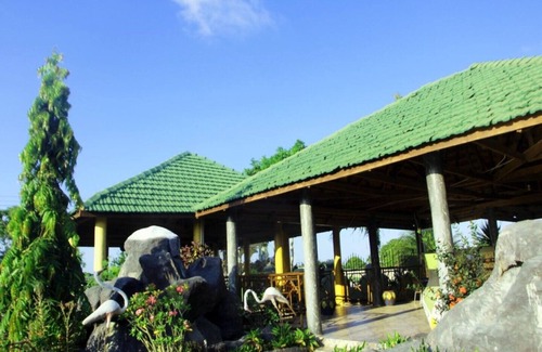 Kigamboni House | Come and stay at this kigamboni cultural hotel suite