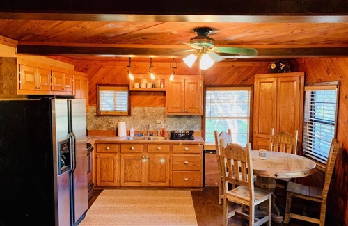 Mathis House | Come Home to the Country