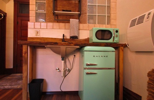 Hot Springs Apartment | Come stay for a night or a few - NO cleaning fee