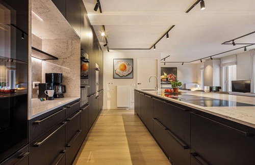 Nooitgedacht House | Comfort 10-person 'children's' farmhouse in the holiday park Hof van Saksen