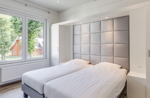 Zutendaal Villa | Comfort 10-person villa in the holiday park Landal Mooi Zutendaal