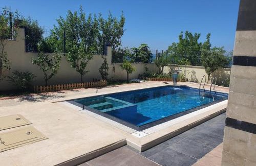 Termal Villa | Comfort 4 bedroom villa yalova see view