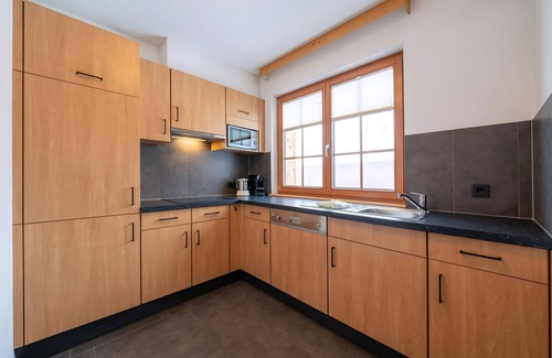 Buerserberg Apartment | Comfort 6-person apartment in the holiday park Landal Brandnertal