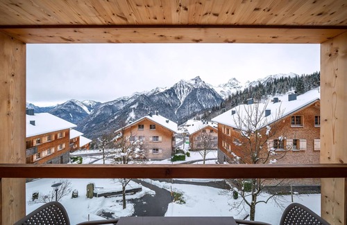 Buerserberg Apartment | Comfort 6-person apartment in the holiday park Landal Brandnertal